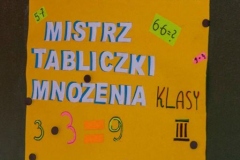 2018_Tabliczka-M_01