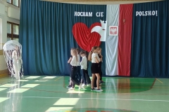 104_109_3maj
