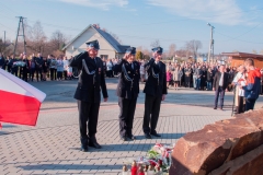 19_1111pomnikgorki_90