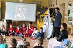 32_28_2025_Akademia